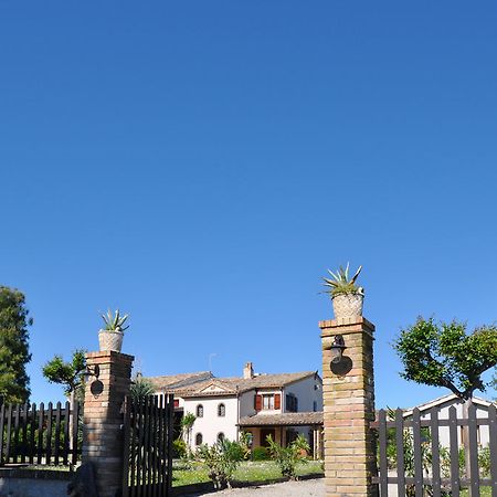 Residenza Scorcio Sul Mare Otel Porto San Giorgio Dış mekan fotoğraf